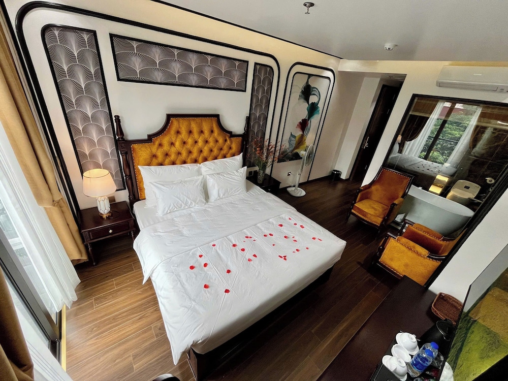 Royal Hanoi Hotel 22/50