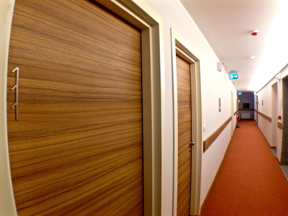 Hotel Forum 34/56