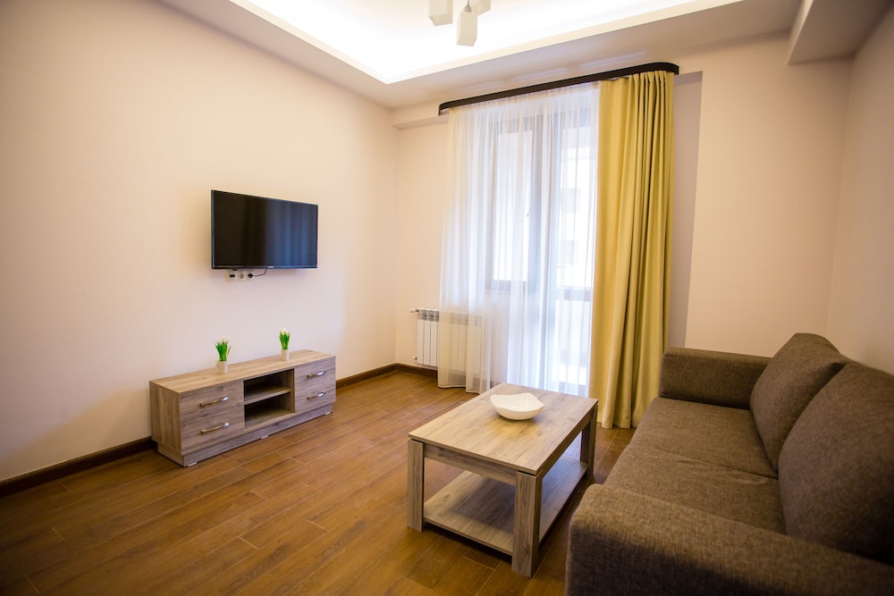 Welcome City Center Apartments 34/50
