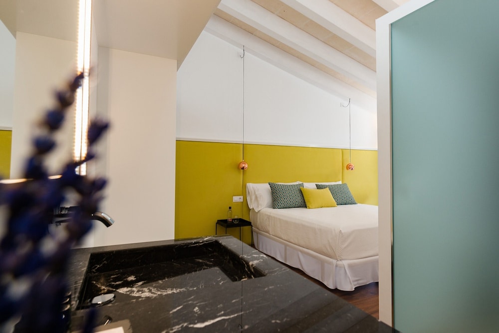 Divina Suites Boutique Hotel - Adults Only 10/50