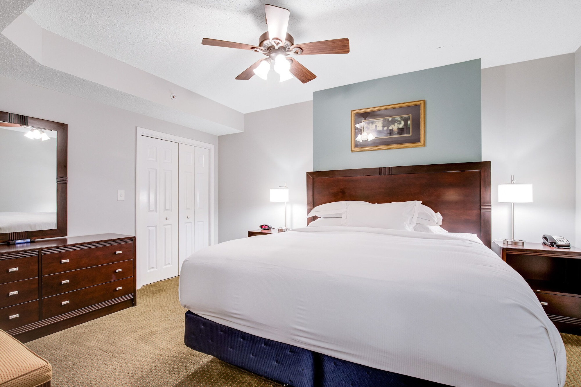 1 BEDROOM, SUITE, PARTIAL OCEAN VIEW