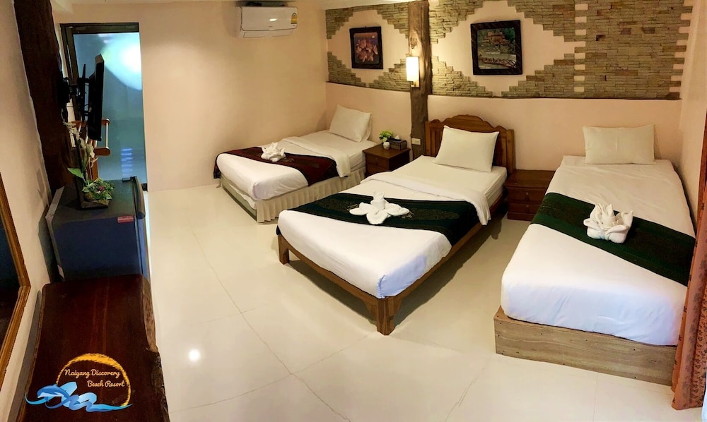 FAMILY, 3 BEDS, PRIVATE BATHROOM