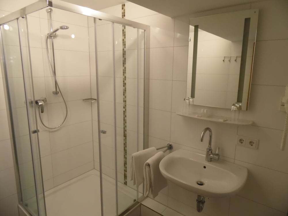 Rheingoldhotel 53/63