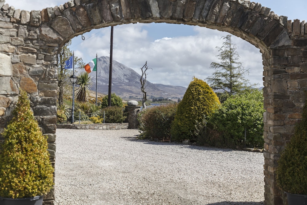 An Chuirt Hotel Gweedore 41/46