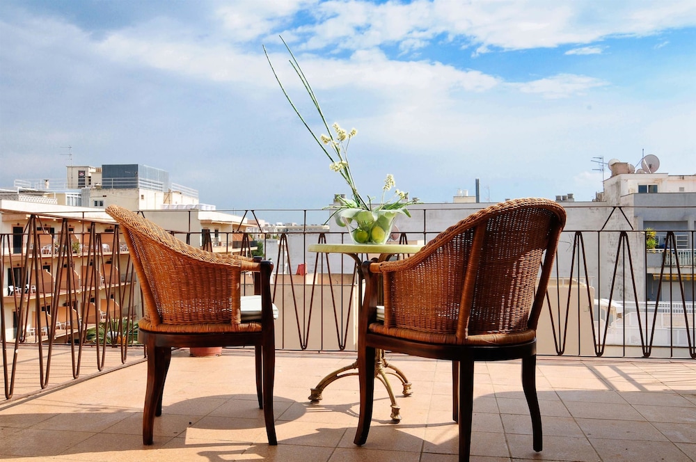 Balear Hotel 4/39