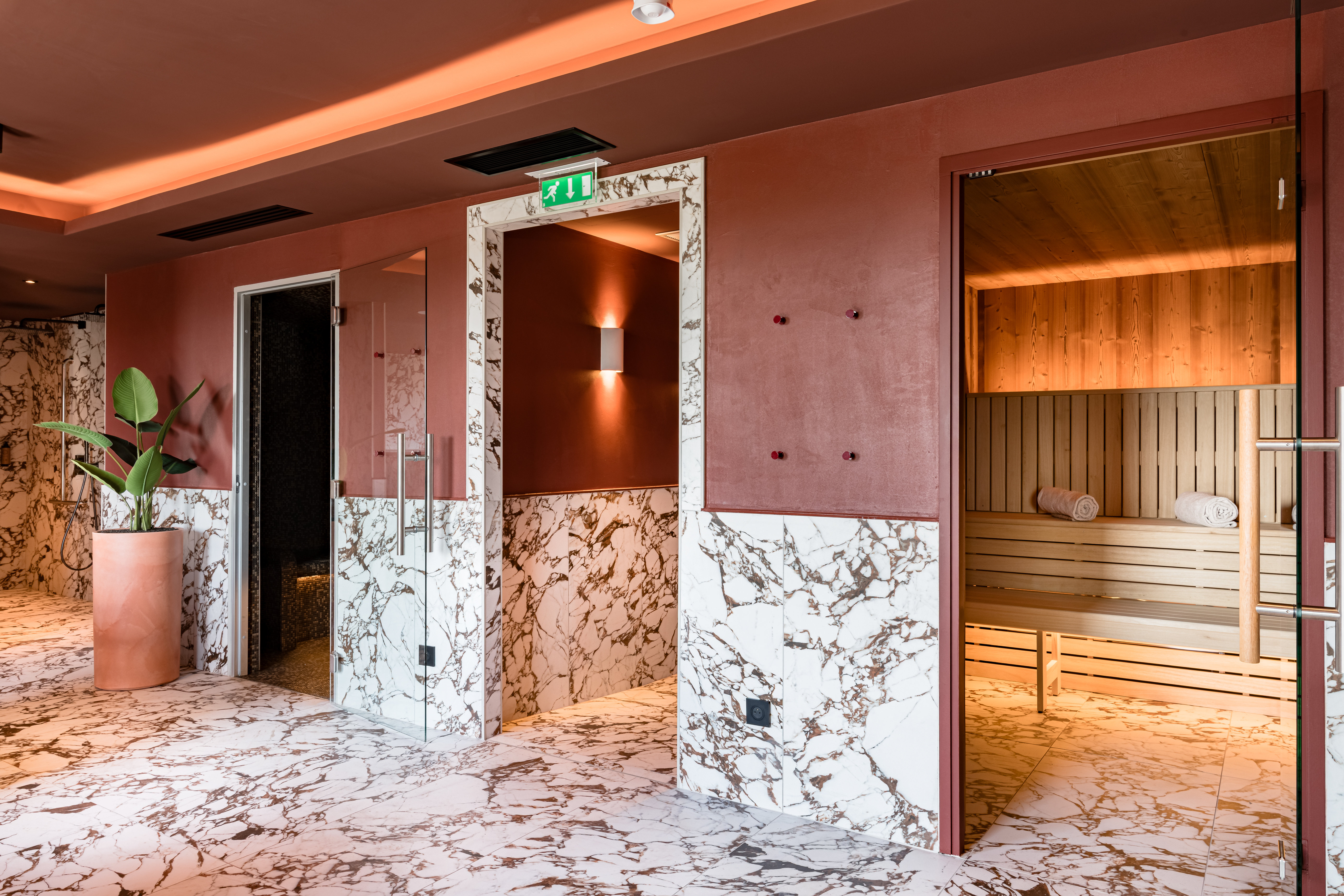 Crowne Plaza Lyon - Cite Internationale by IHG 8/74
