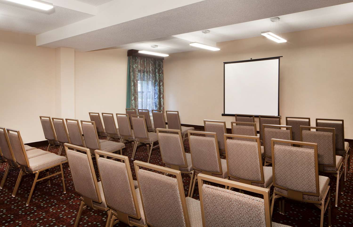 Hampton Inn Lawrenceville 10/13
