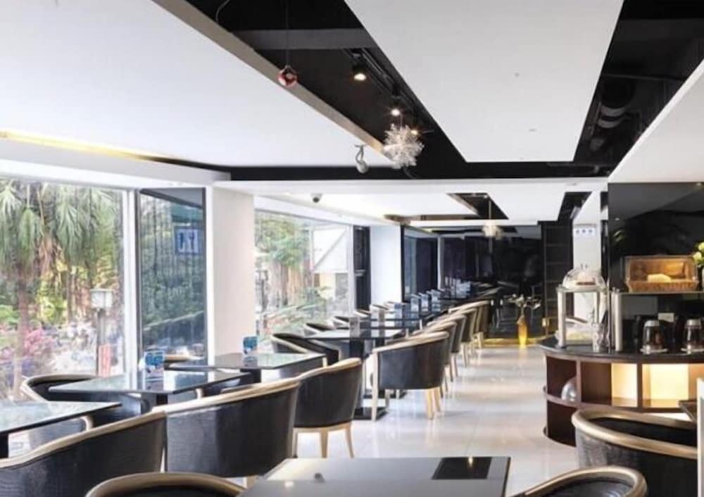 JBG Hot Spring Resort Hotel 53/64