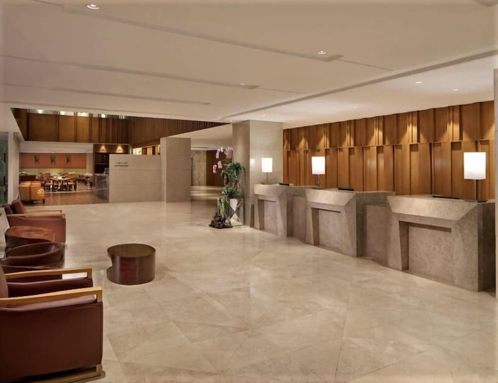 Holiday Inn Baguio City Centre 4/25