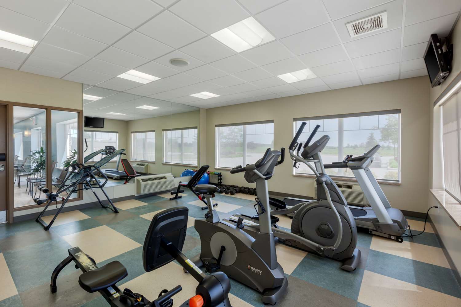 Best Western Plus Walkerton Hotel and Conference Centre 21/43