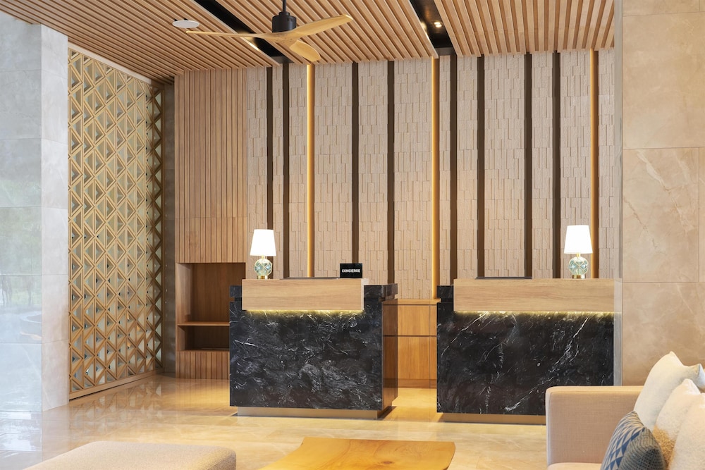 Radisson Blu Resort, Phuket Mai Khao Beach 7/50
