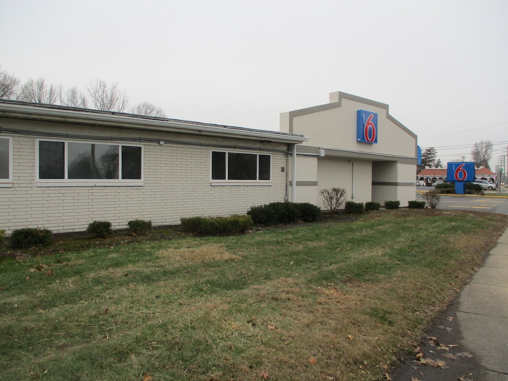 Motel6 North Olmsted, OH - Cleveland 6/31