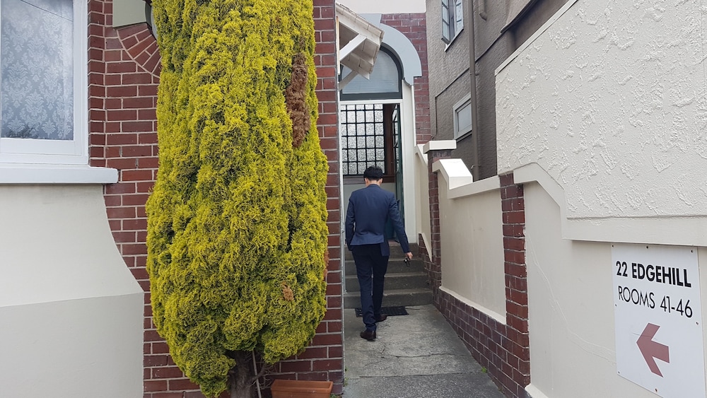 Halswell Lodge 40/50