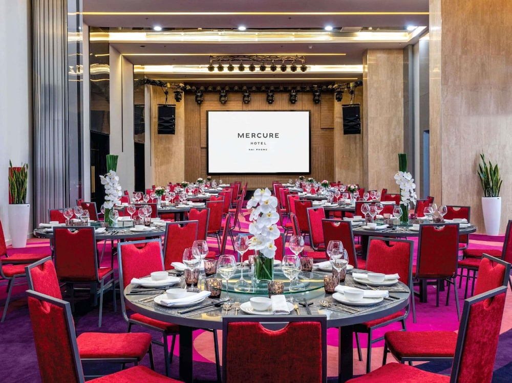 Mercure Hai Phong 68/77