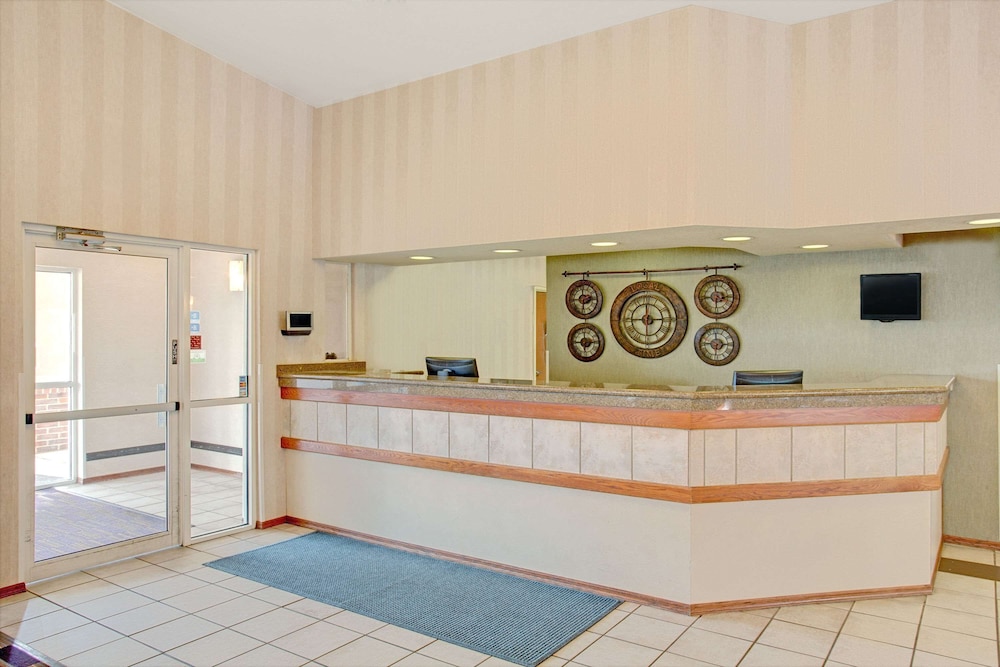 Royal Inn Airport Salt Lake City 3/37