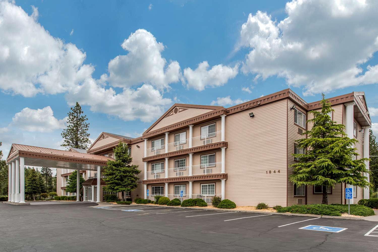 Comfort Inn Mount Shasta Area 2/11