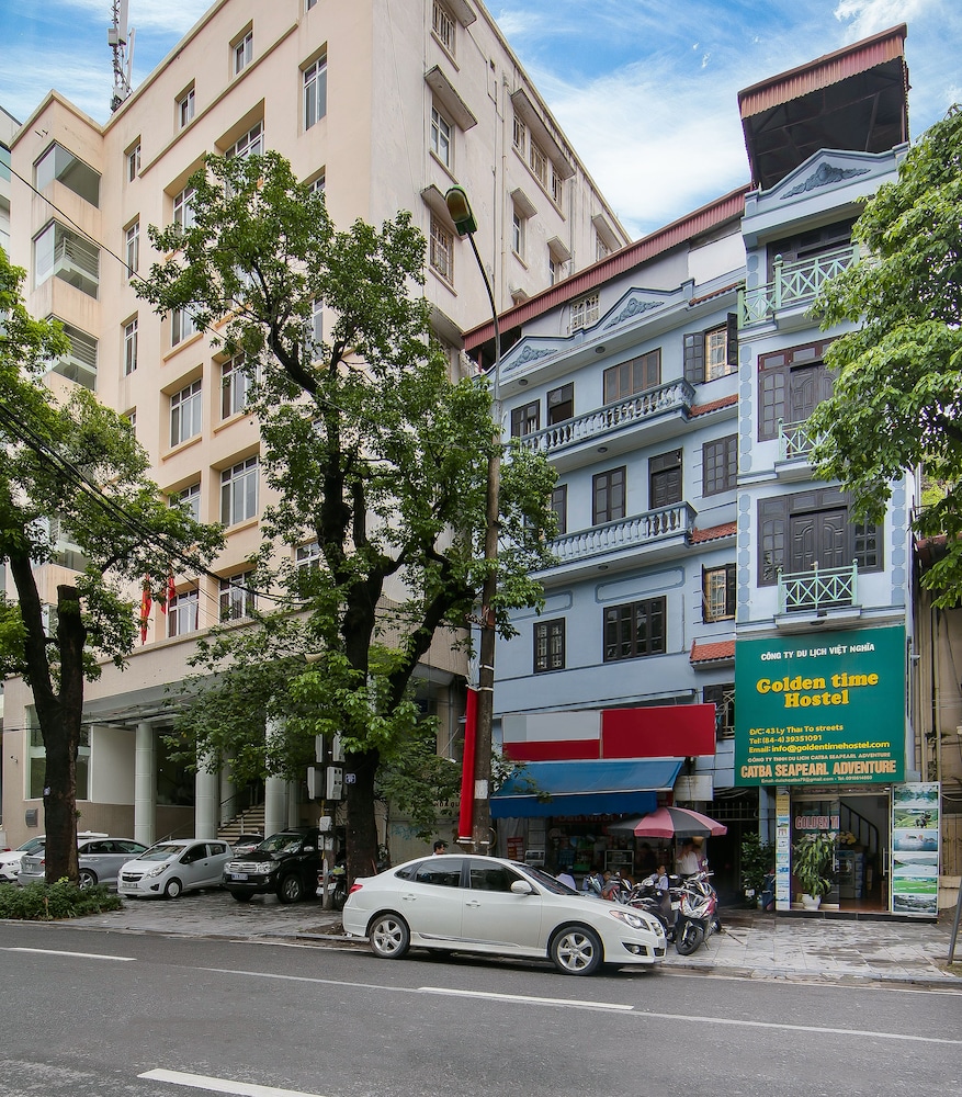Kingly Hotel 1/56