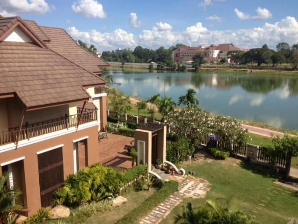 Huaymuang Apartment 51/54