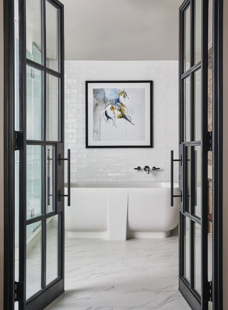 Four Seasons Hotel Austin 34/35