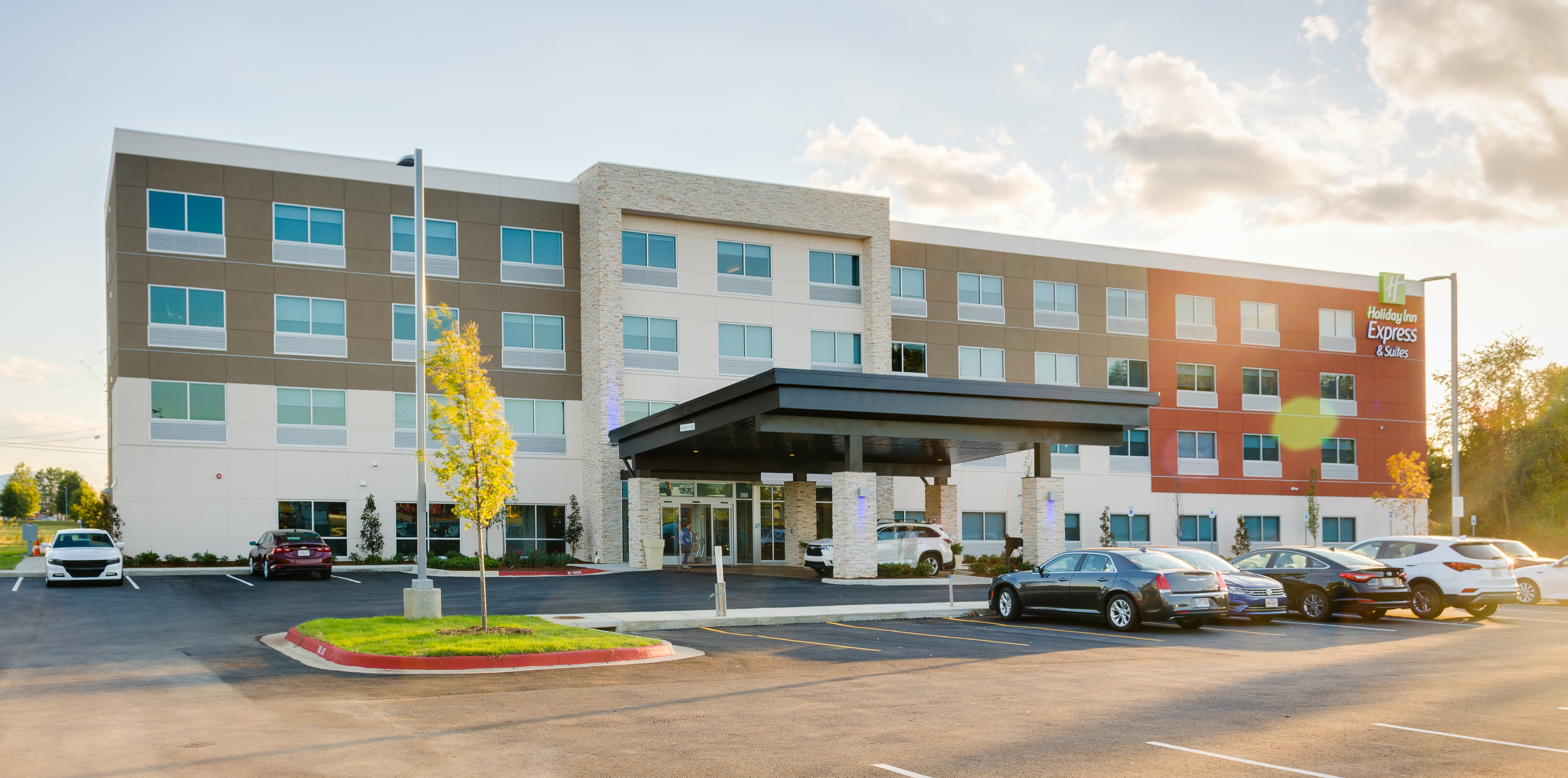 Holiday Inn Express Suites Russellville 59/59