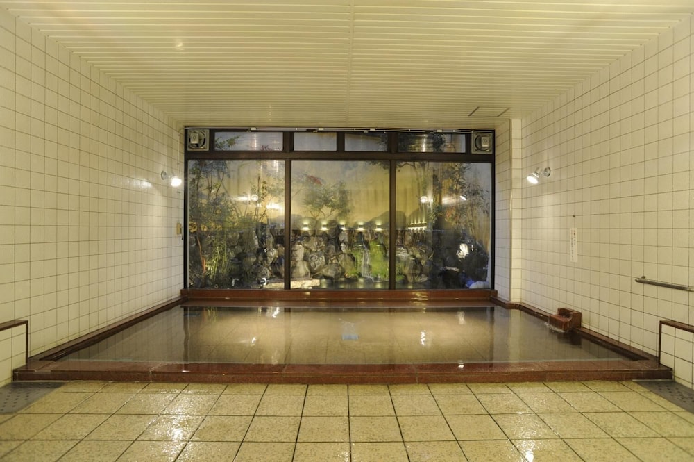 Saga Grace Hotel 9/20