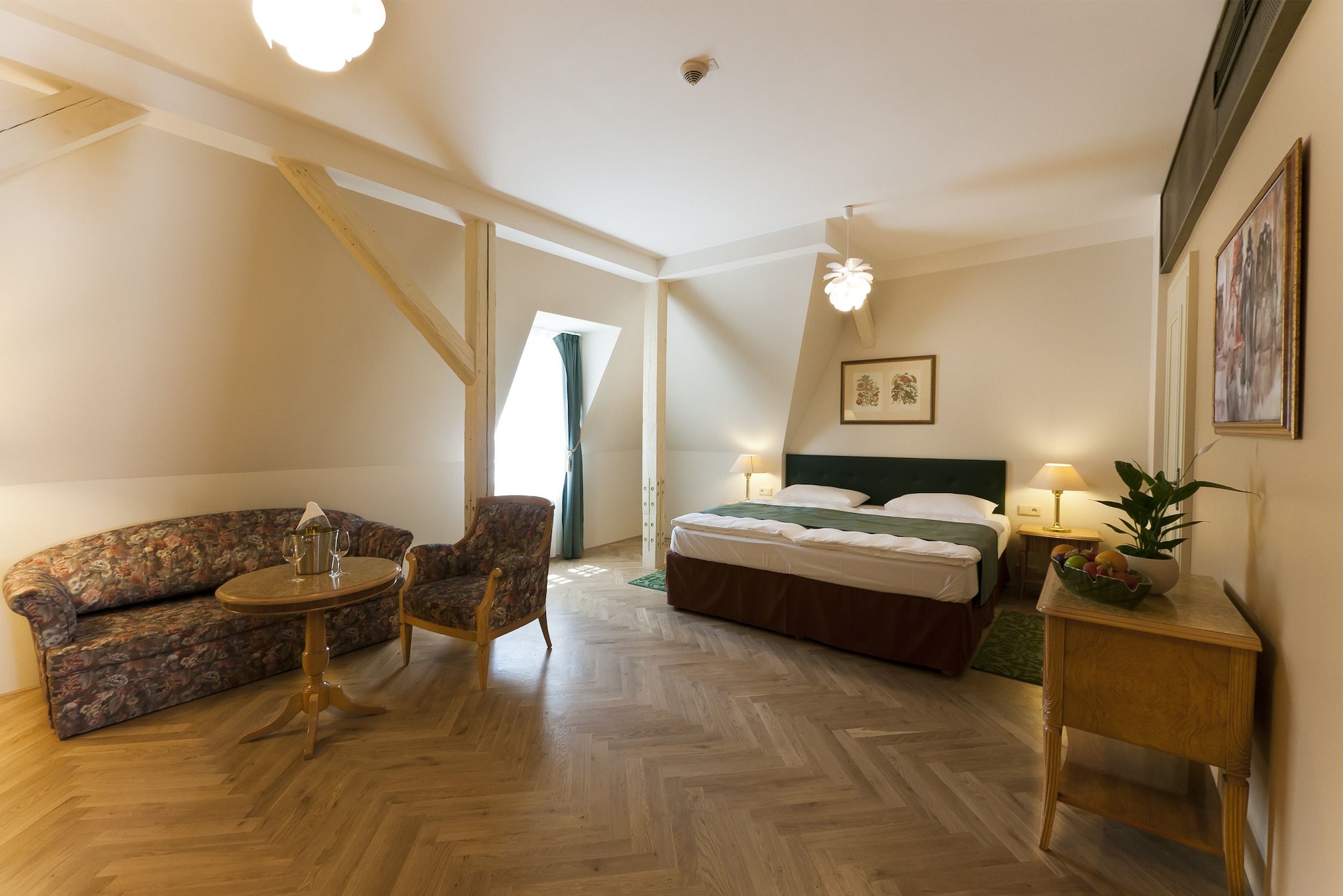 Superior, Twin Beds, Grandhotel Ambassador Narodni Dum 3/4