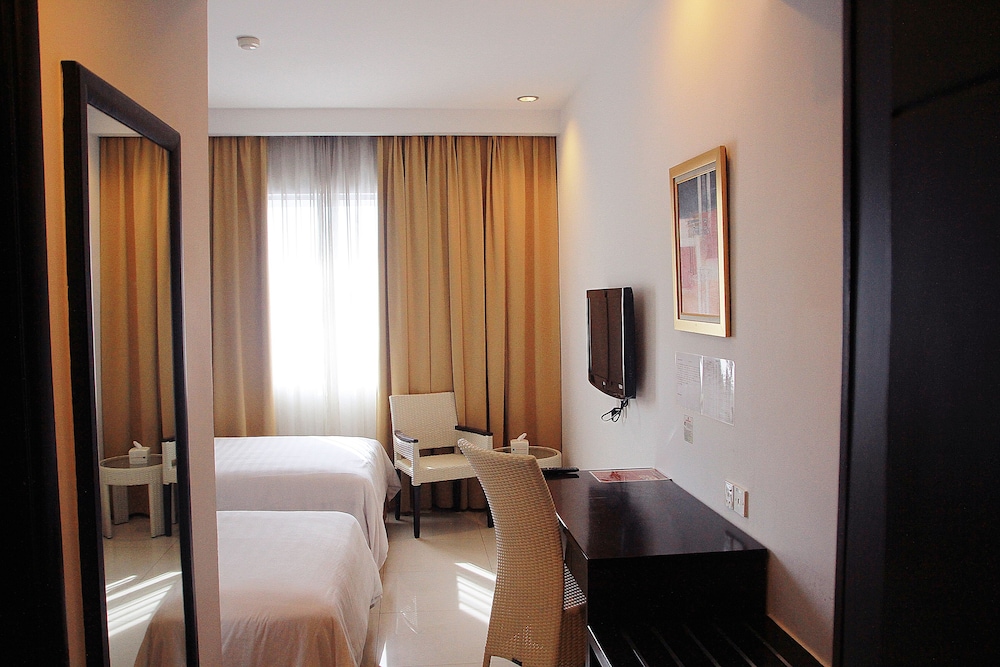 Grand TW Batam Center Hotel & Convention 36/64