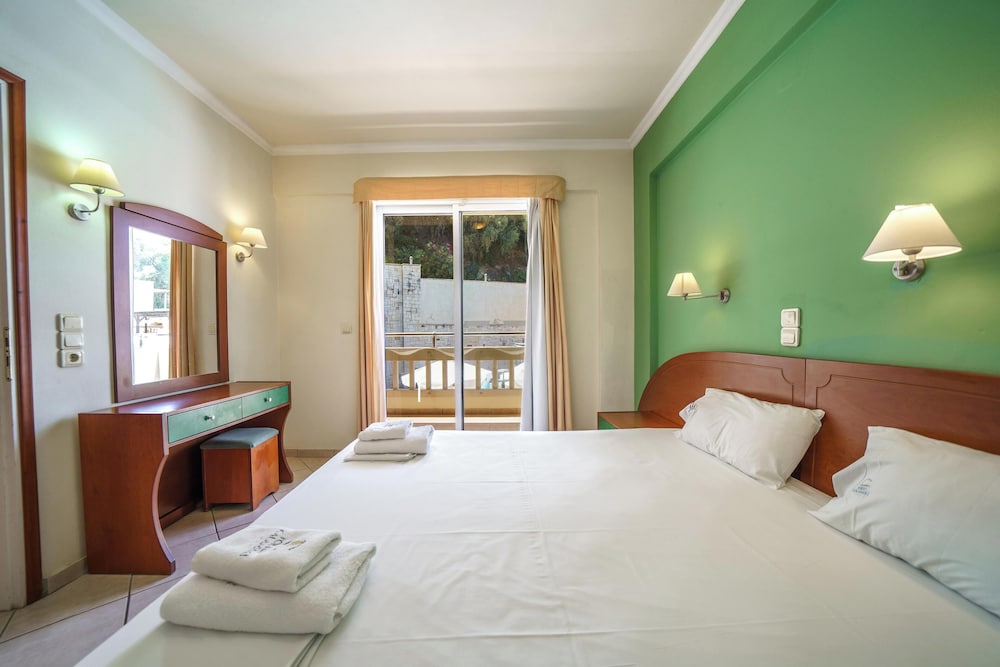 1 BEDROOM, APARTMENT