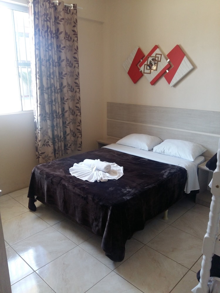 FAMILY, APARTMENT, MULTIPLE BEDS