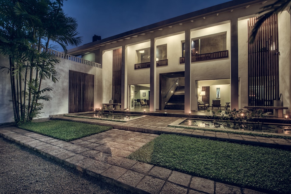 Taru Villas-Lake Lodge 1/49