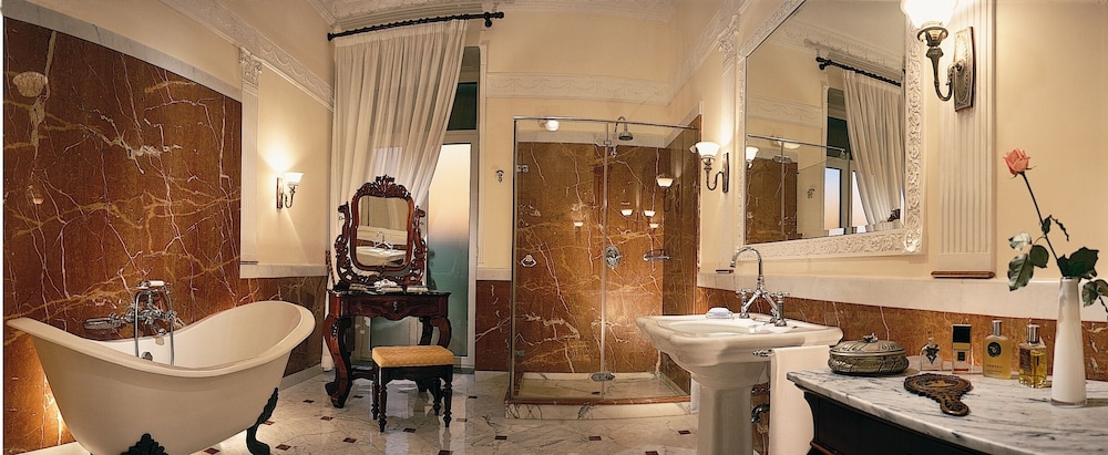 MARGARETH, SUITE, SEA VIEW