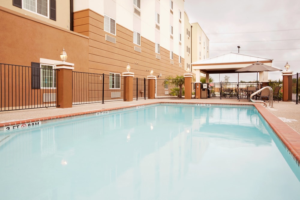 Candlewood Suites San Antonio Downtown 3/43