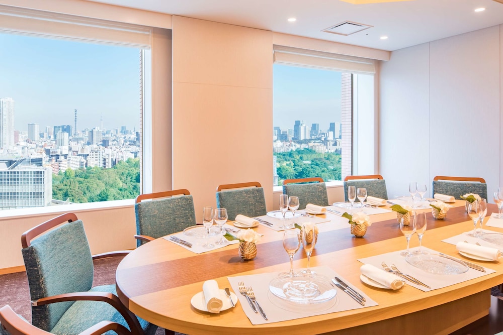 Century Southern Tower 55/70