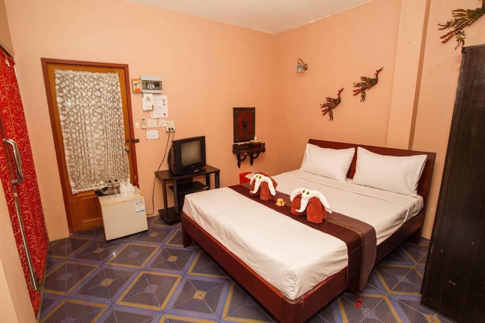 Noble Night Guesthouse Kanchanaburi 16/55
