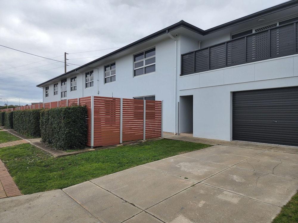 Ethelton Serviced Apartments 36/50