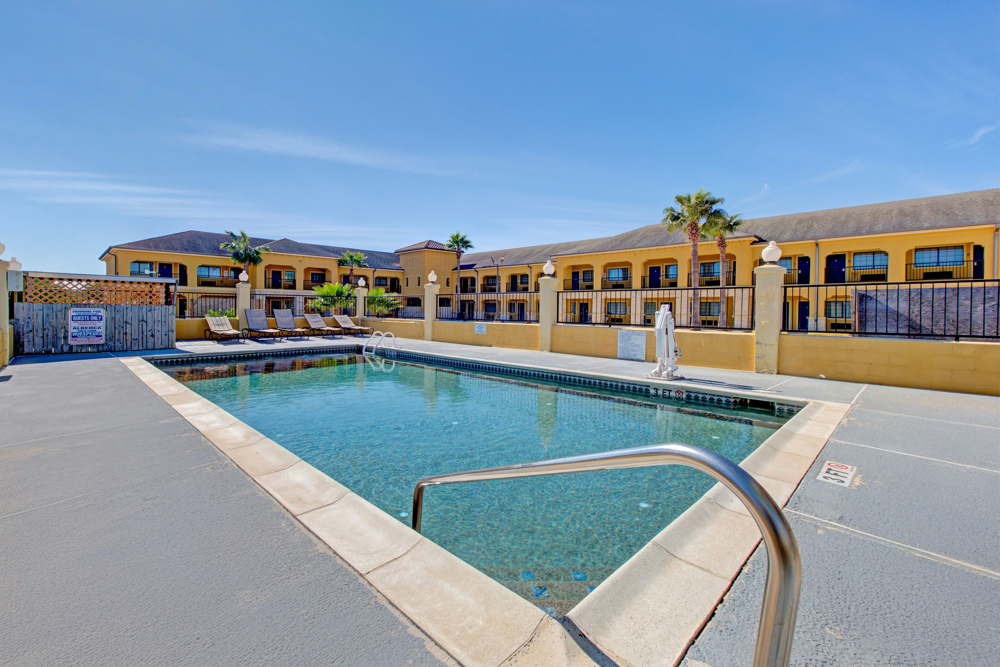 Weslaco Inn by Capital O Near Mercedes 51/56
