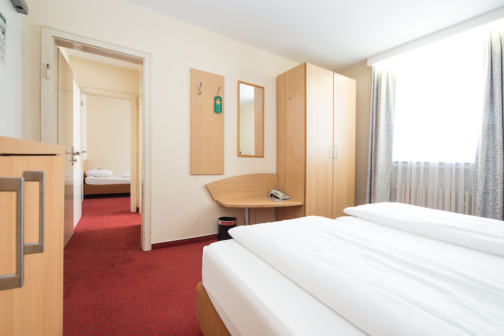 Comfort Garni Hotel 12/50