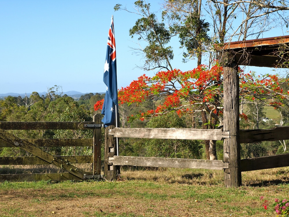 AMAMOOR LODGE 43/63