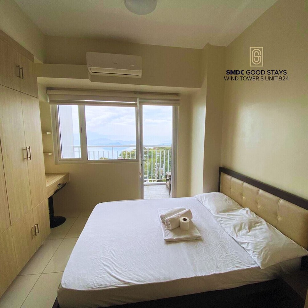 Wind Residences by SMCo 34/50