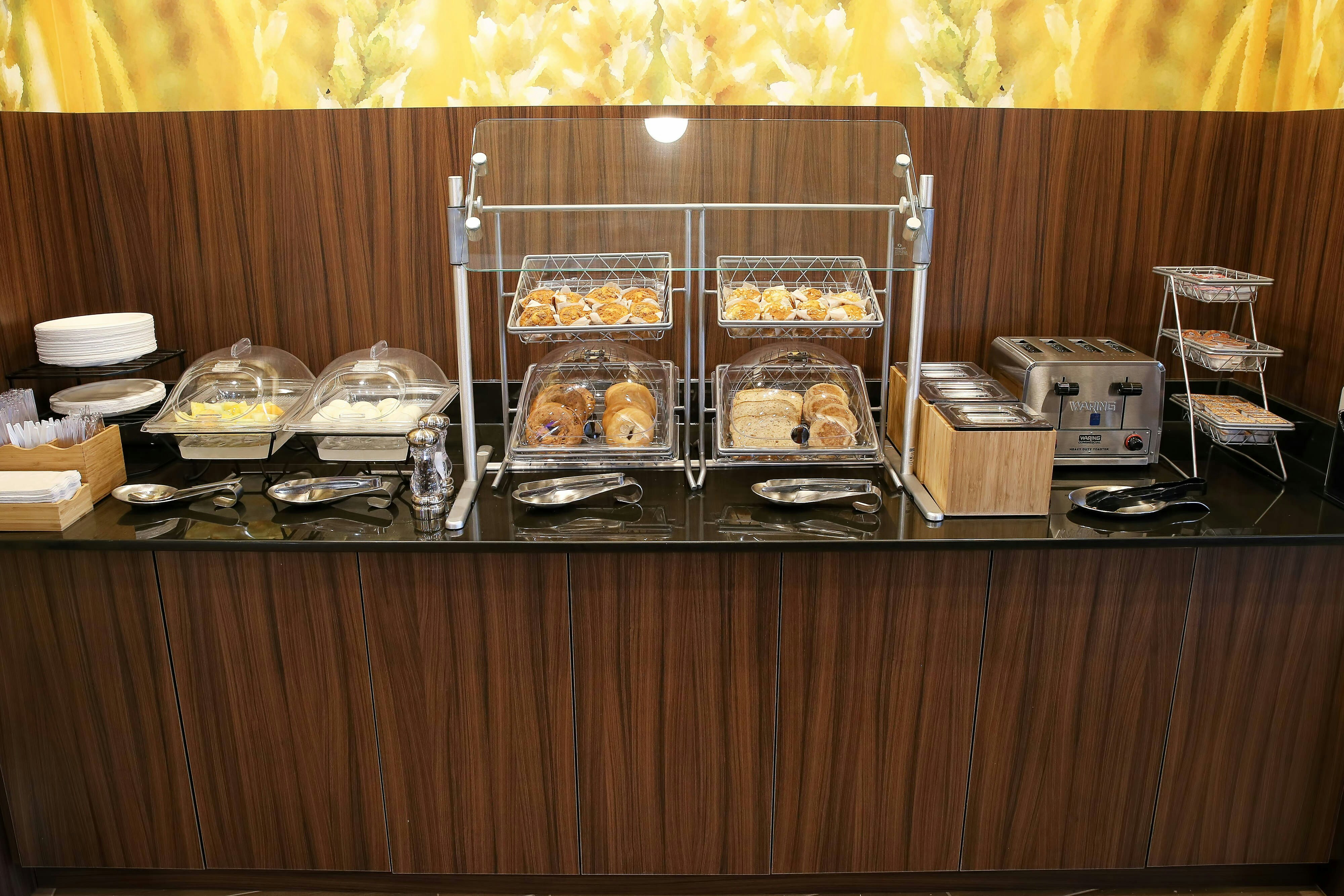 Fairfield Inn Suites By Marriott Madison Verona 11/34