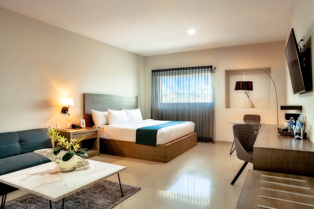 InHouse Culiacan (ex. Monterreal Hotel) 49/74