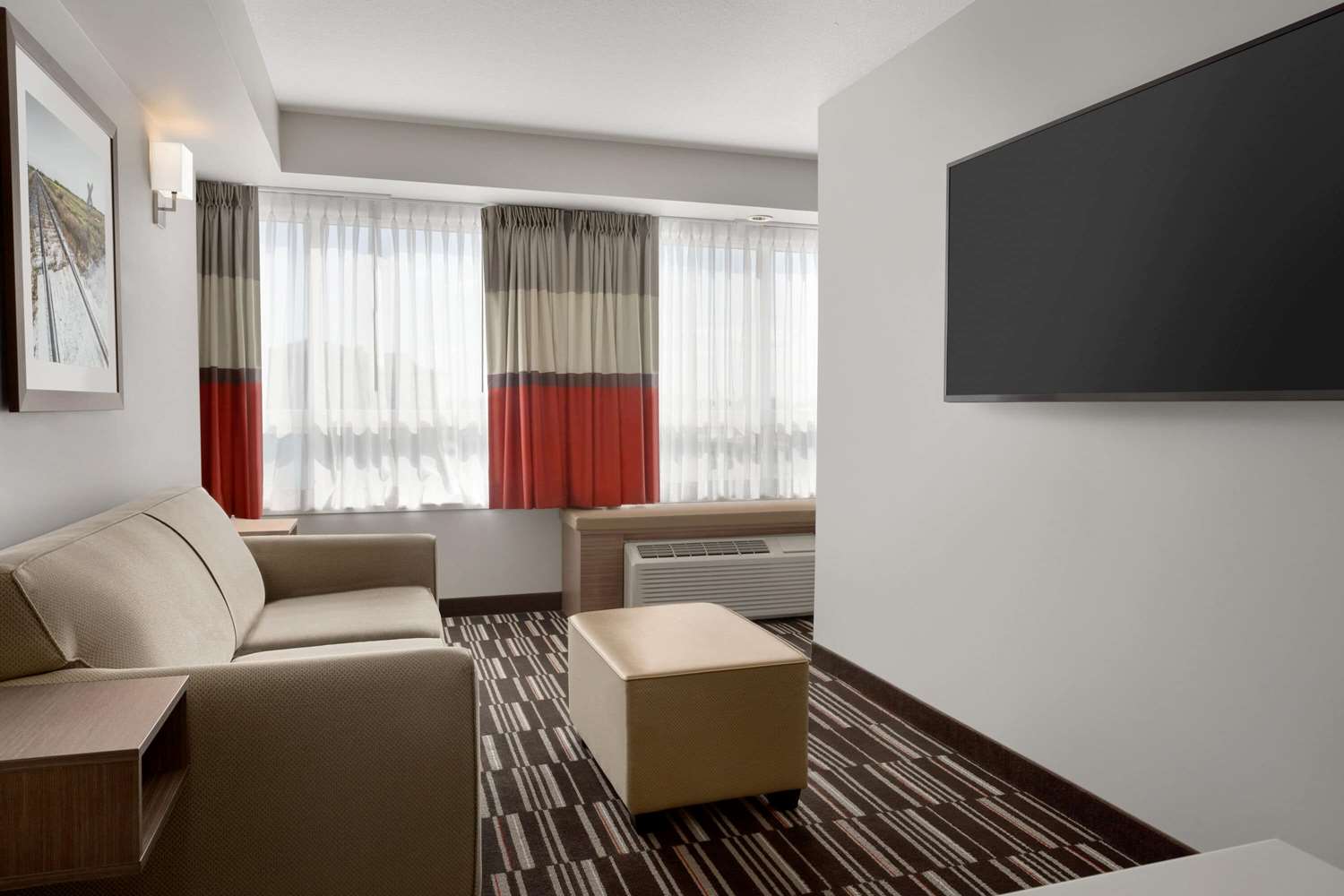 Microtel Inn & Suites By Wyndham Bonnyville 28/43