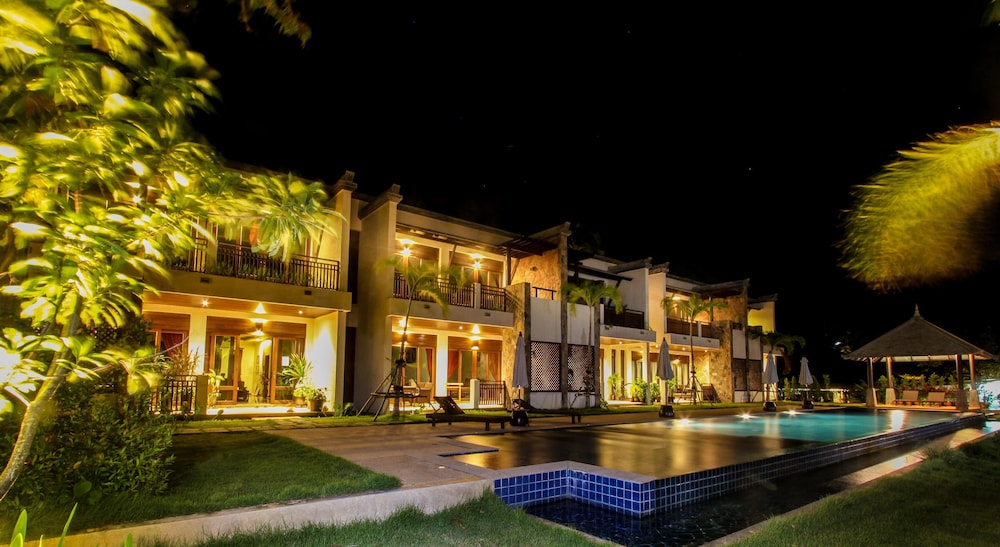 Thai Island Dream Estate 61/70