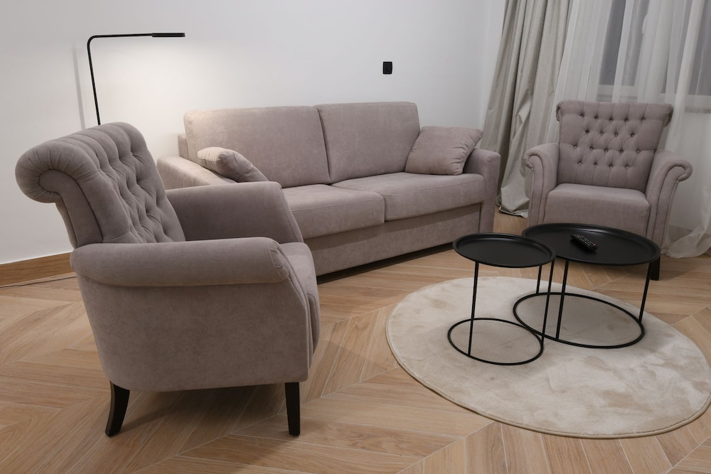 Aparthotel Milenij 19/40