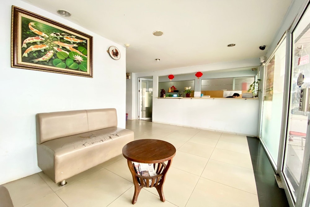 Lobby at Hotel O Jodoh Near Grand Batam Mall Formerly Agung Hotel, BATAM