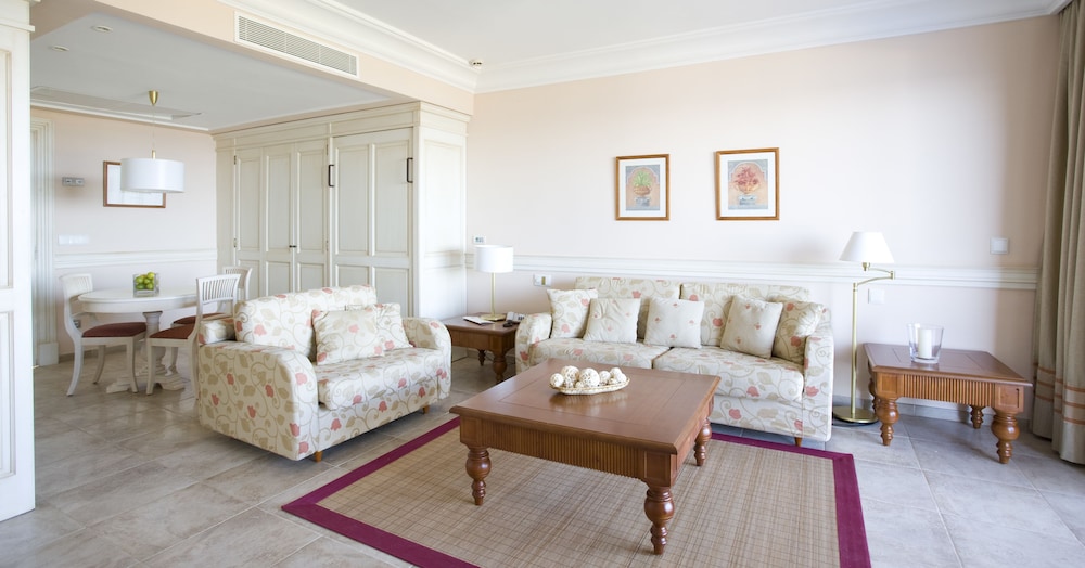 Insotel Punta Prima Prestige Suites Spa 25/50