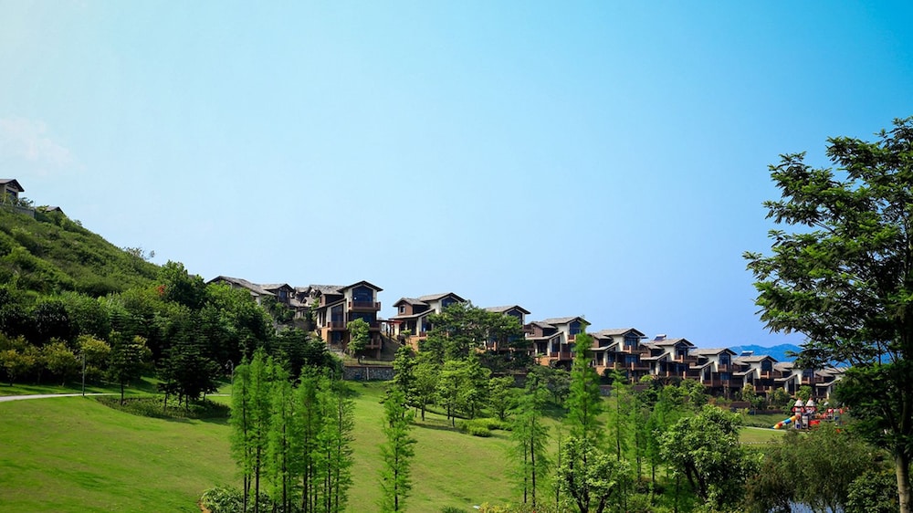 Country Garden Holiday Hot Spring Hotel 33/50