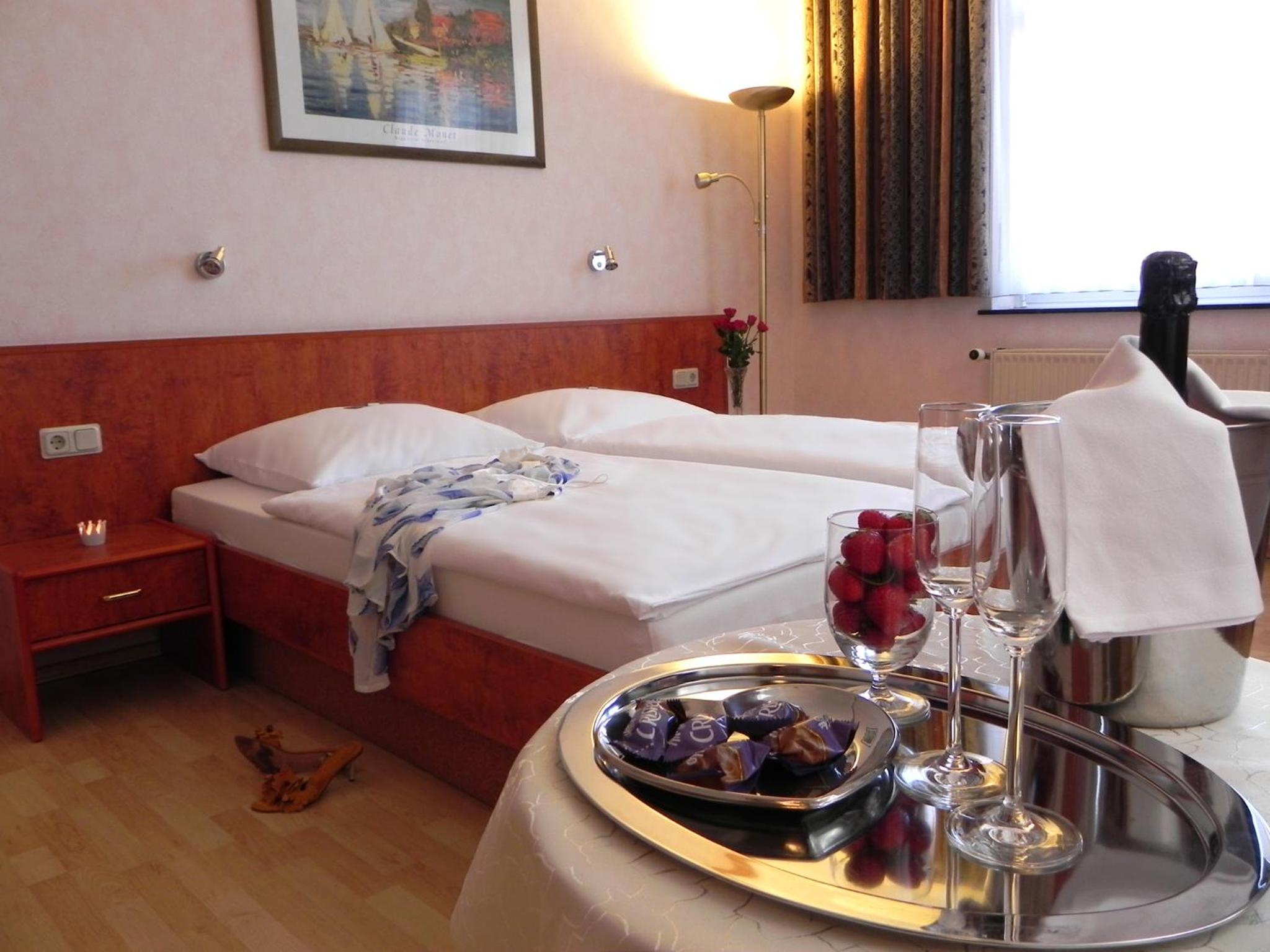 Bahnhof Hotel Saarlouis 20/33