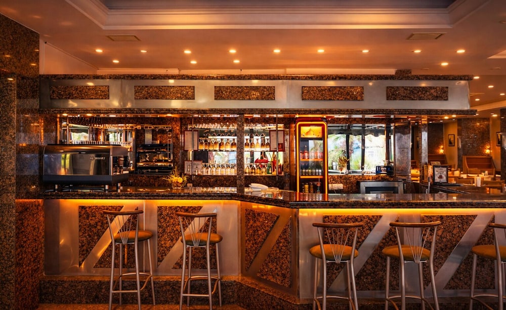 Kayhanbey Hotel 52/67