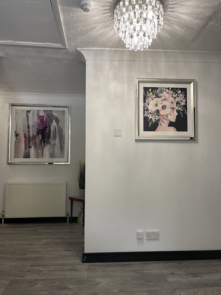 Da Vinci Guest House Gatwick 3/56